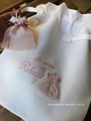 Abitini di Rebecca. Sacca Primo cambio lino panna