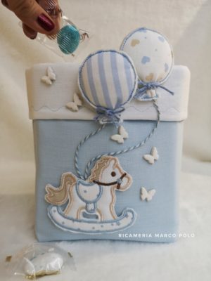 cavalluccio e palloncini