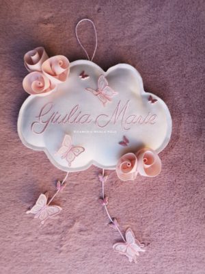 Nuvola, rose e farfalle cipria chiaro