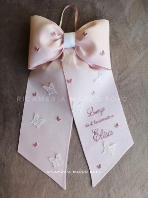 Fiocco semplice rosa cipria, con farfalle