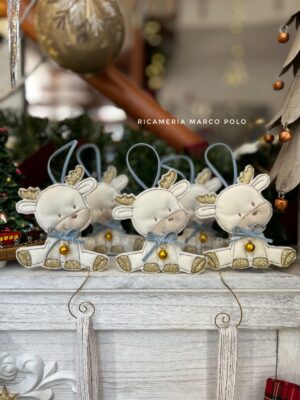 Renna con chiama angeli.