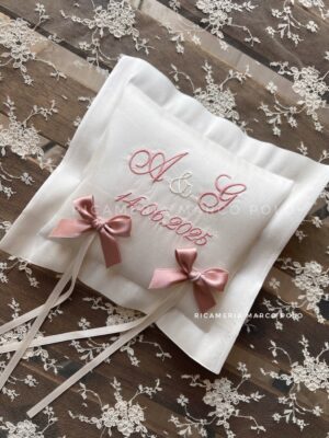 Portafedi in lino personalizzati