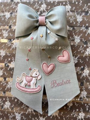 Cavalluccio verde menta ce rosa antico