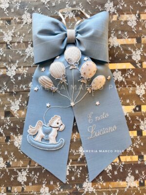 Cavalluccio 5 palloncini. Fiocco nascita lino azzurro intenso