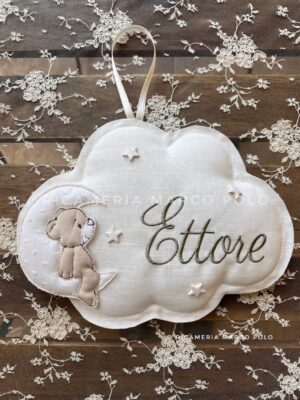 Nuvola in lino con orsetto su luna fiocchi nascita